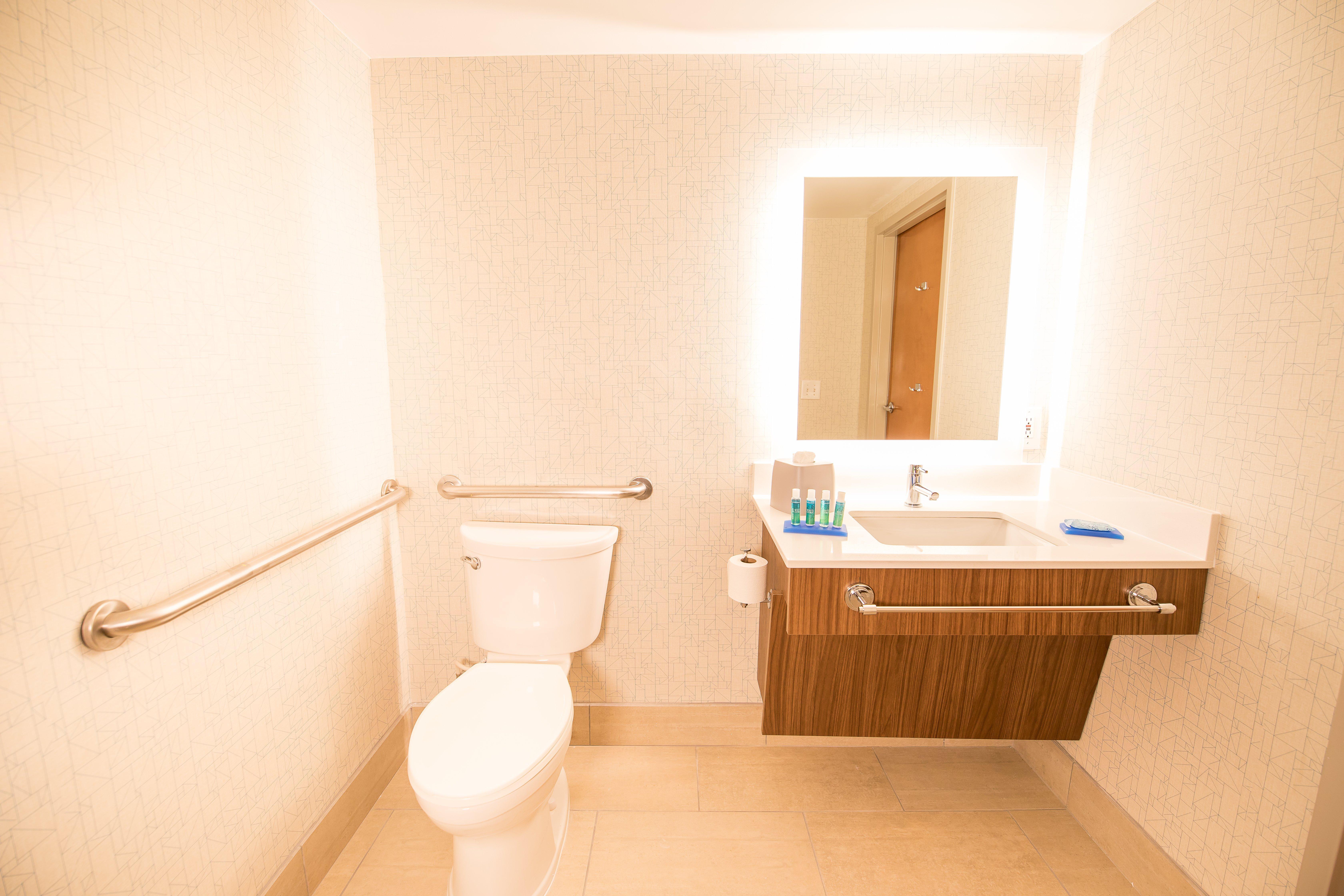 Express Atlanta-stone Mountain By Ihg Stone Mountain