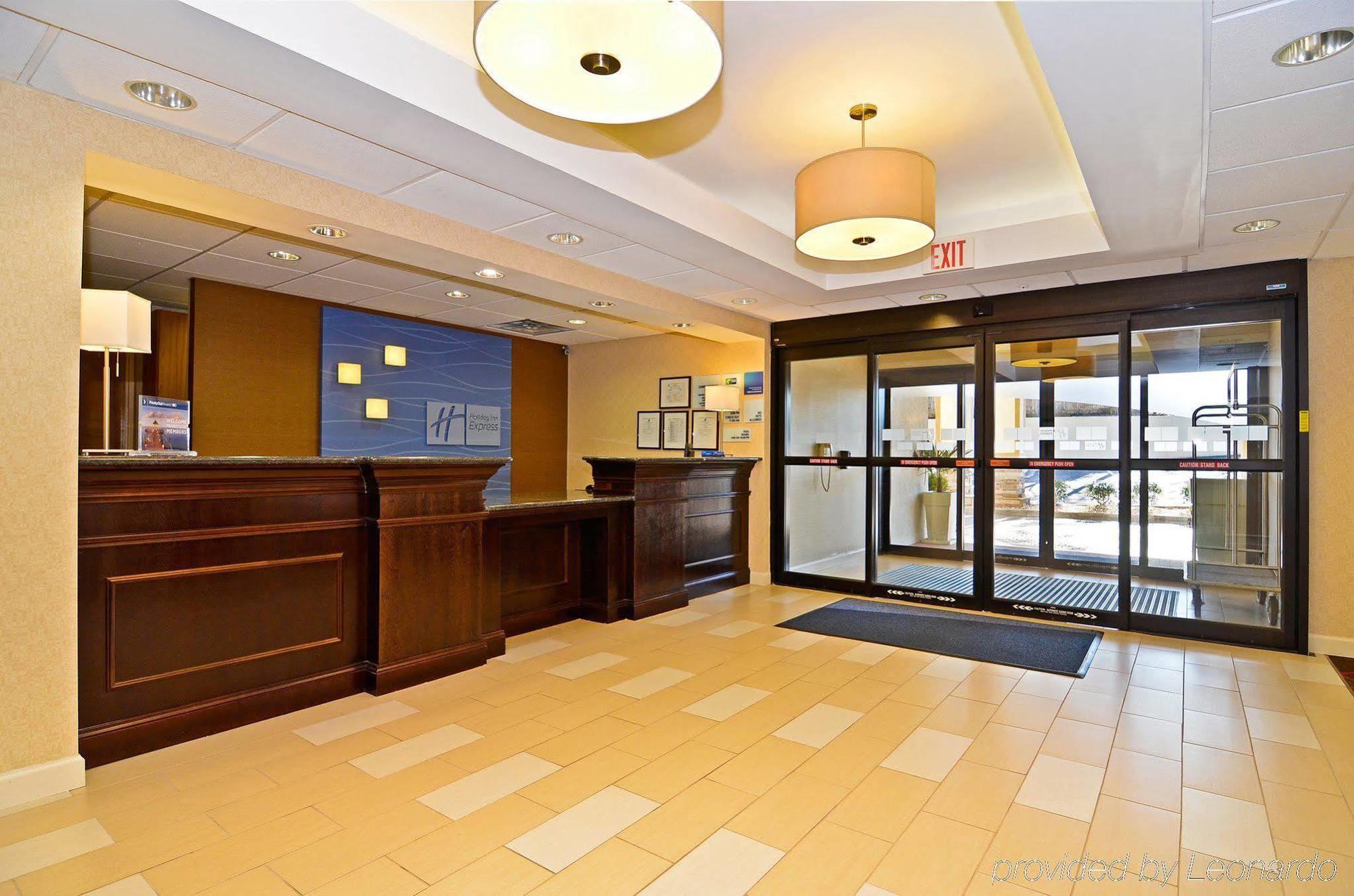 Hotel Express Atlanta-stone Mountain By Ihg Stone Mountain