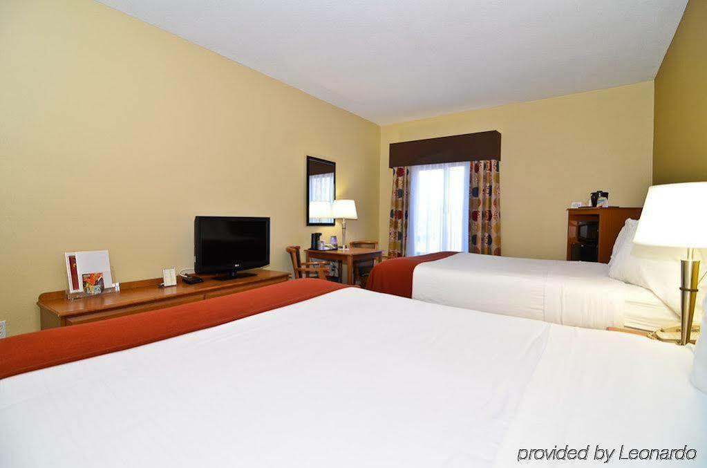 Express Atlanta-stone Mountain By Ihg Hotel