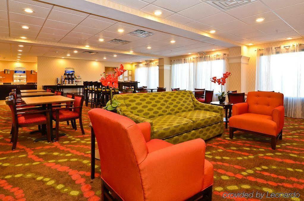 Express Atlanta-stone Mountain By Ihg