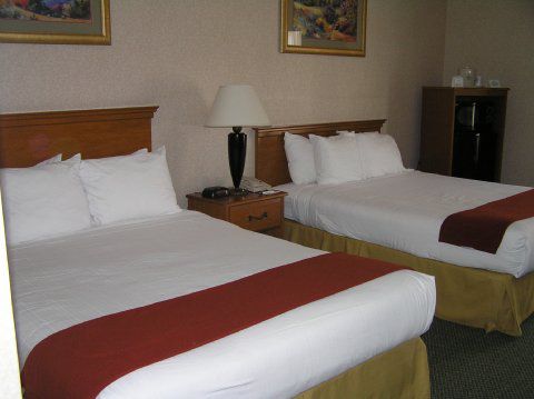 Express Atlanta-stone Mountain By Ihg Hotel 3*